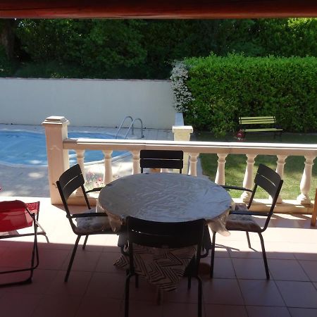 Chez Carole Et Roger Apartment Avignon Bagian luar foto