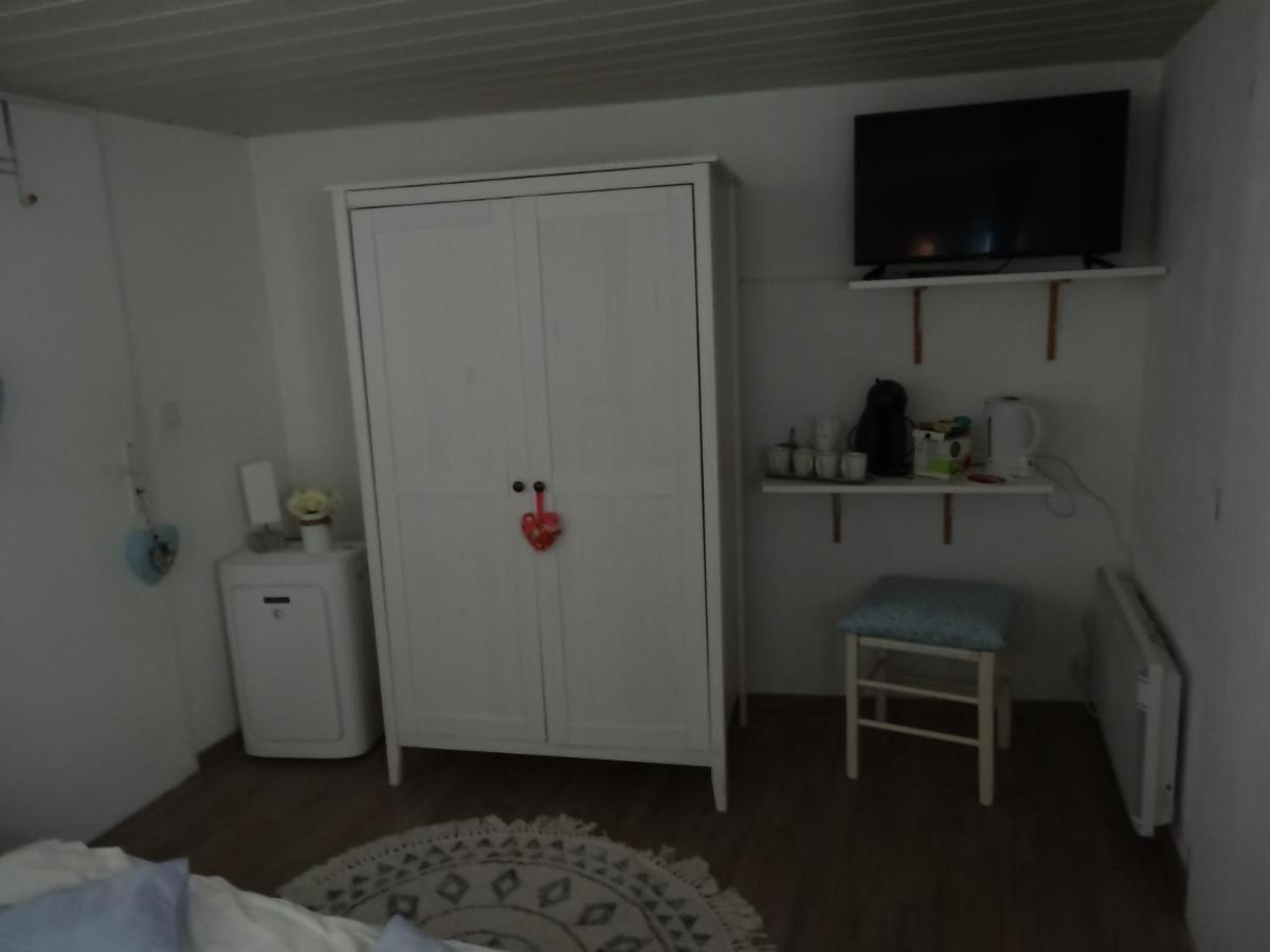 Chez Carole Et Roger Apartment Avignon Bagian luar foto